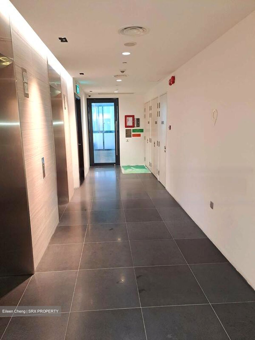 Cecil House (D1), Office #628749301